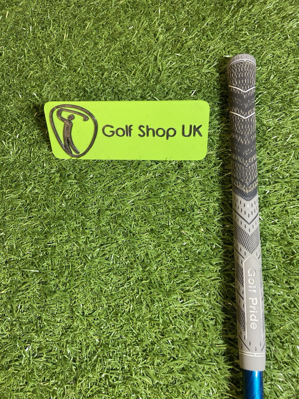 TITLEIST 818 H1 #3 HYBRID EVENFLOW 6.0 STIFF FLEX