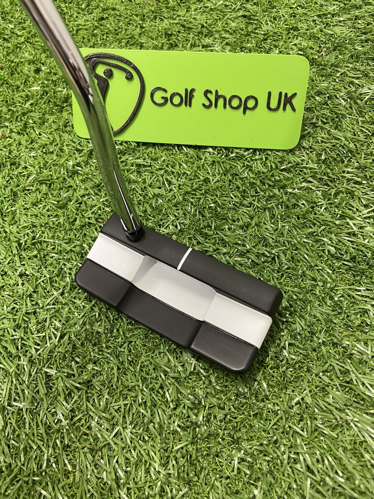 ODYSSEY WHITE HOT VERSA DOUBLE WIDE PUTTER 34”