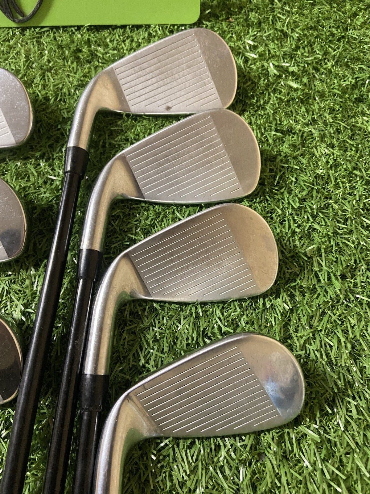 TITLEIST T300 IRONS 4-PW TENSEI AV SERIES RED REGULAR FLEX