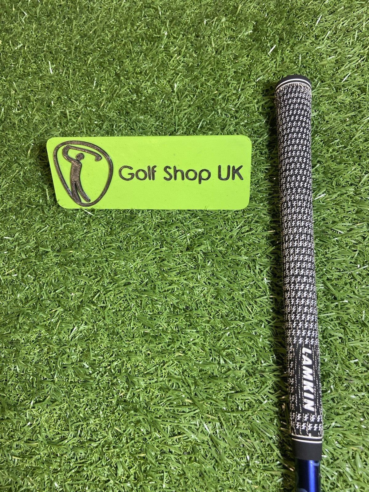 TITLEIST 910F #3 WOOD DIAMANA REGULAR FLEX