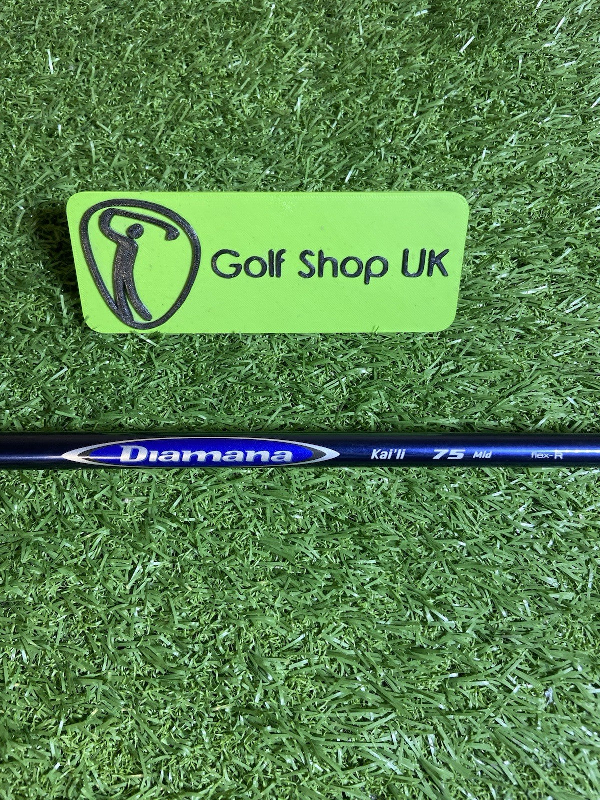 TITLEIST 910F #3 WOOD DIAMANA REGULAR FLEX