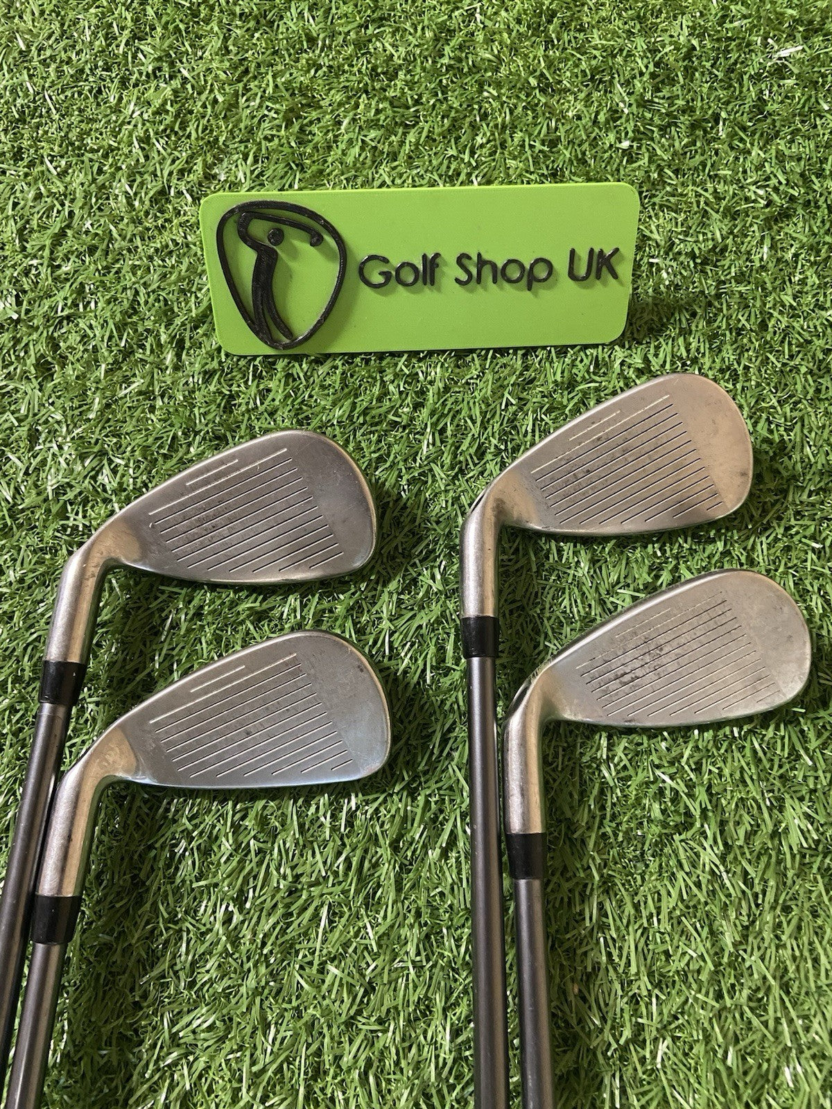 CALLAWAY RAZR X HL IRONS 7-PW GRAPHITE WOMENS LADIES FLEX