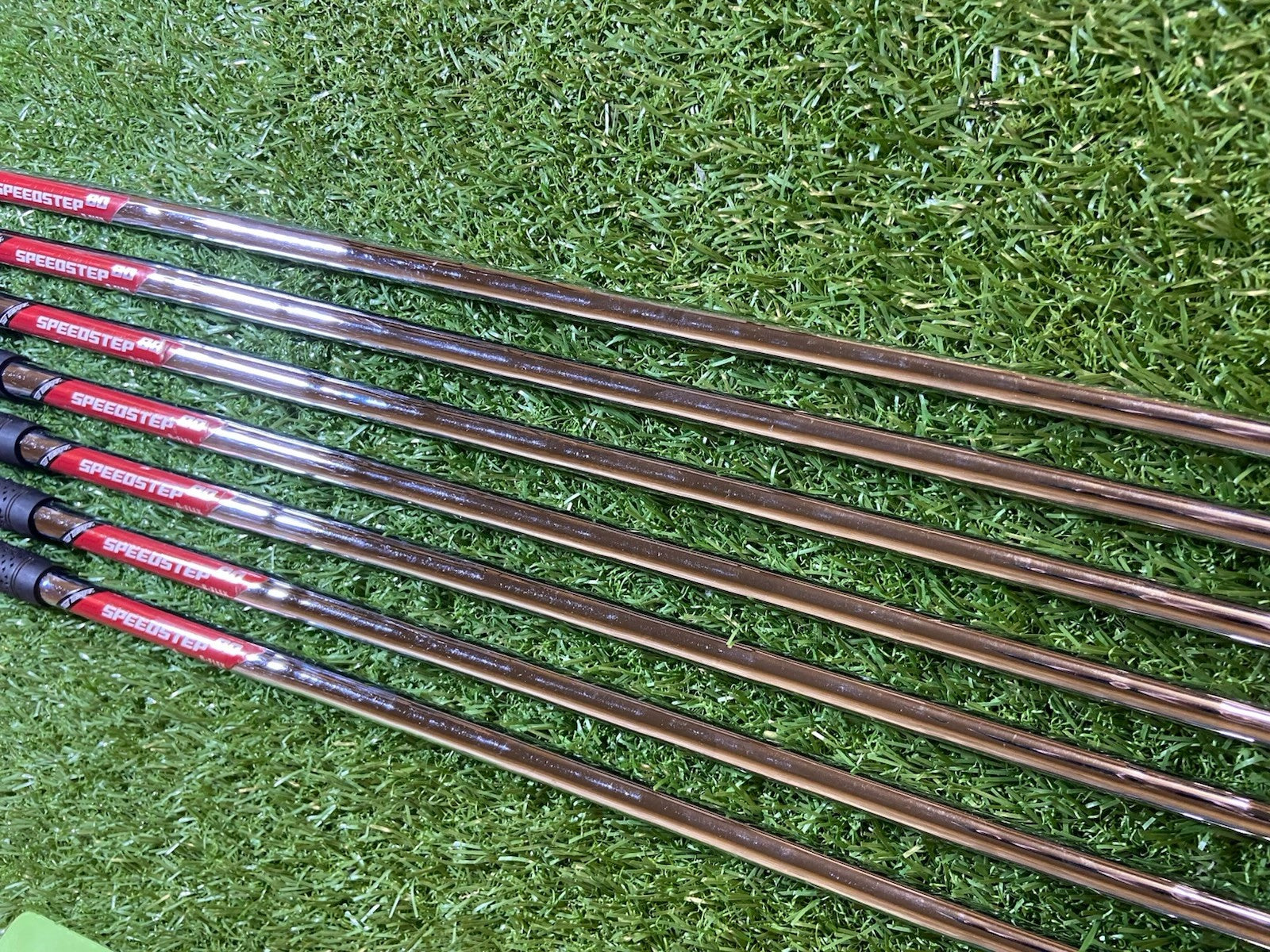 CALLAWAY XR IRONS 4-PW SPEEDSTEP REGULAR FLEX LEFT HANDED