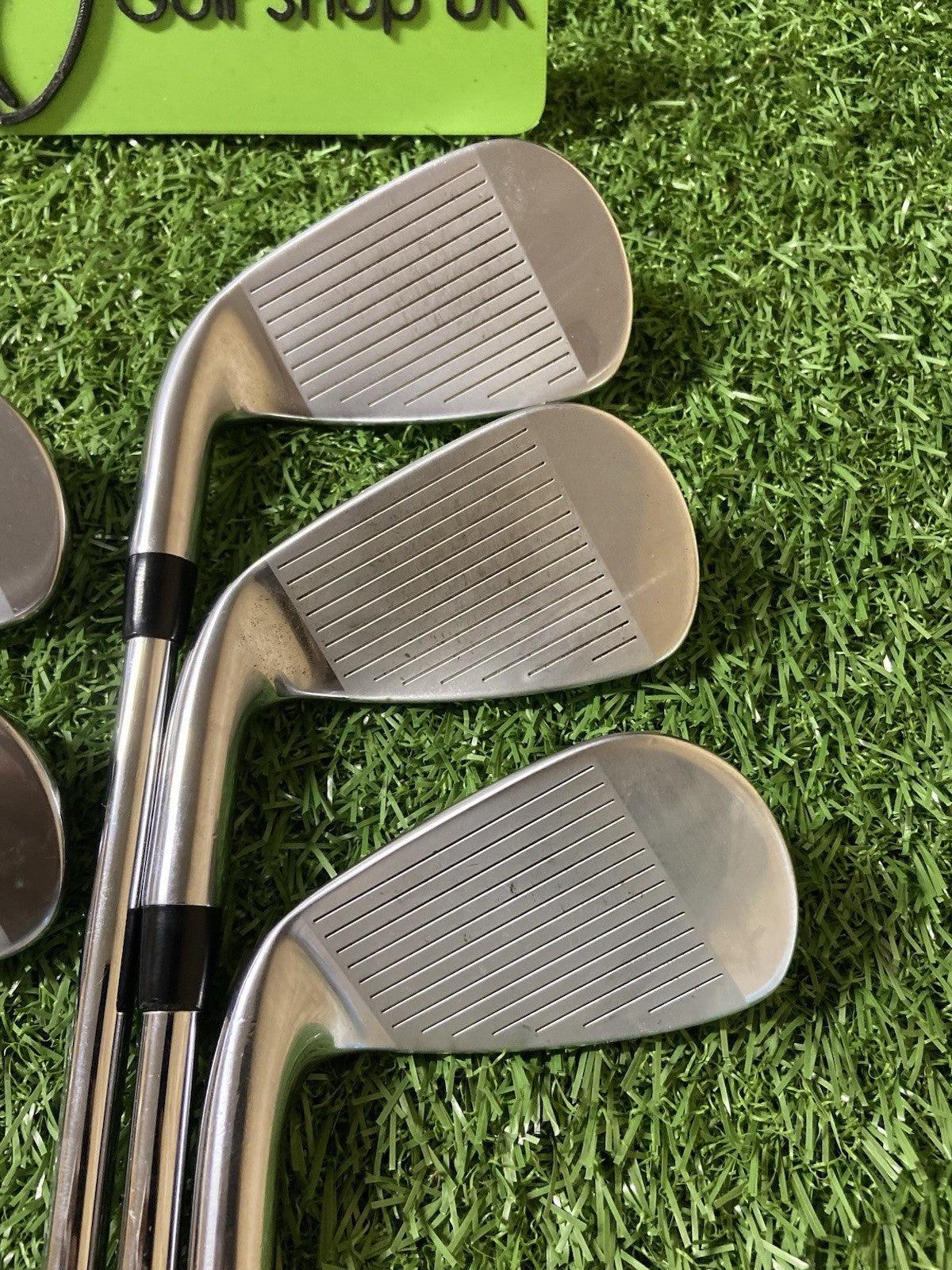 TITLEIST T350 IRONS 6-PW AMT TOUR RED R300 REGULAR FLEX