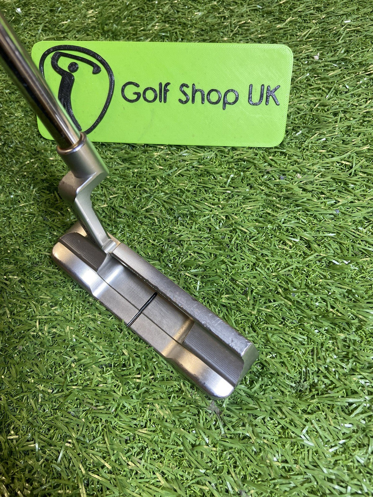 SCOTTY CAMERON SPECIAL SELECT NEWPORT PUTTER 34”