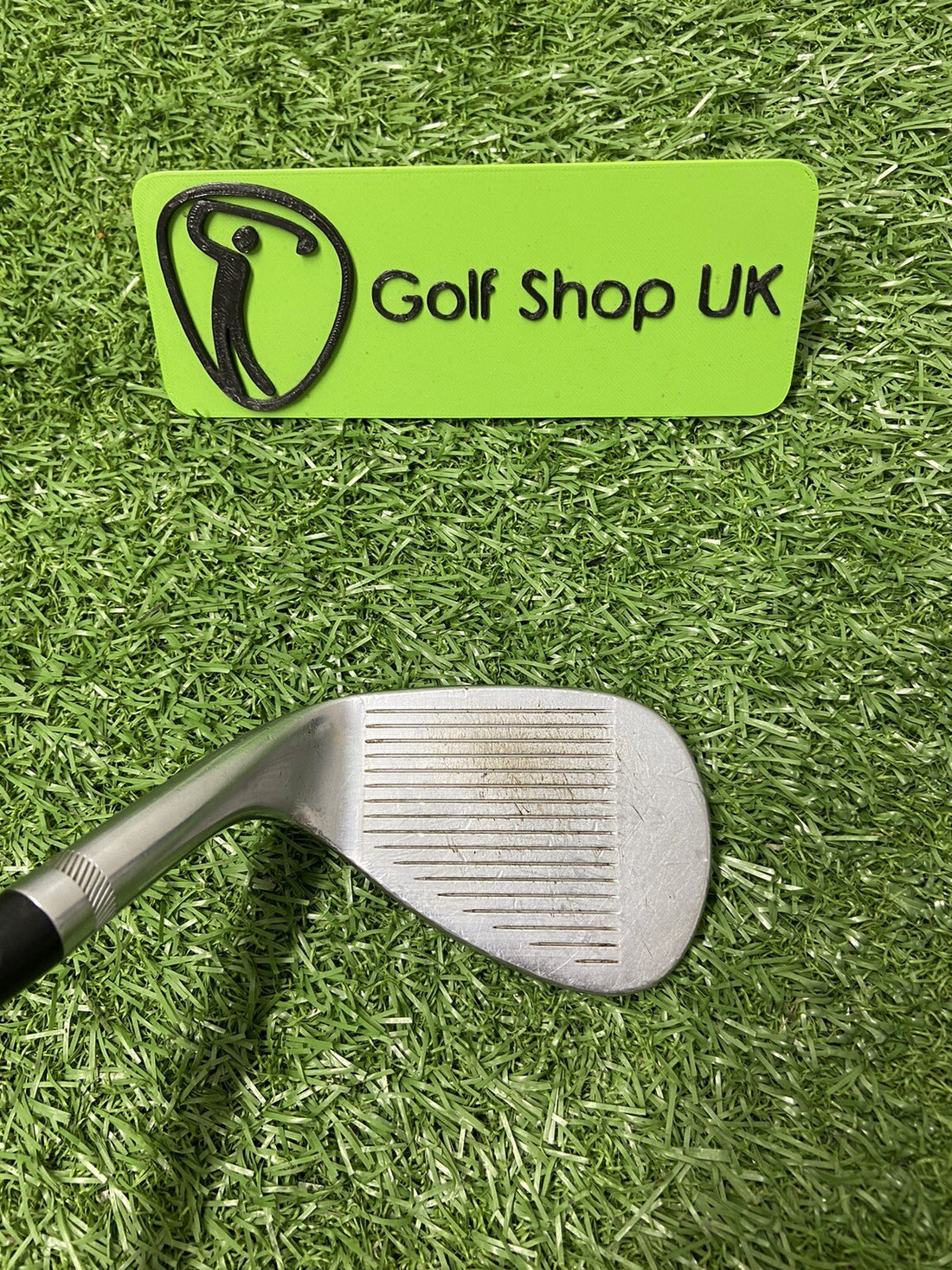 TITLEIST VOKEY SM8 56° SAND WEDGE S400 STIFF FLEX