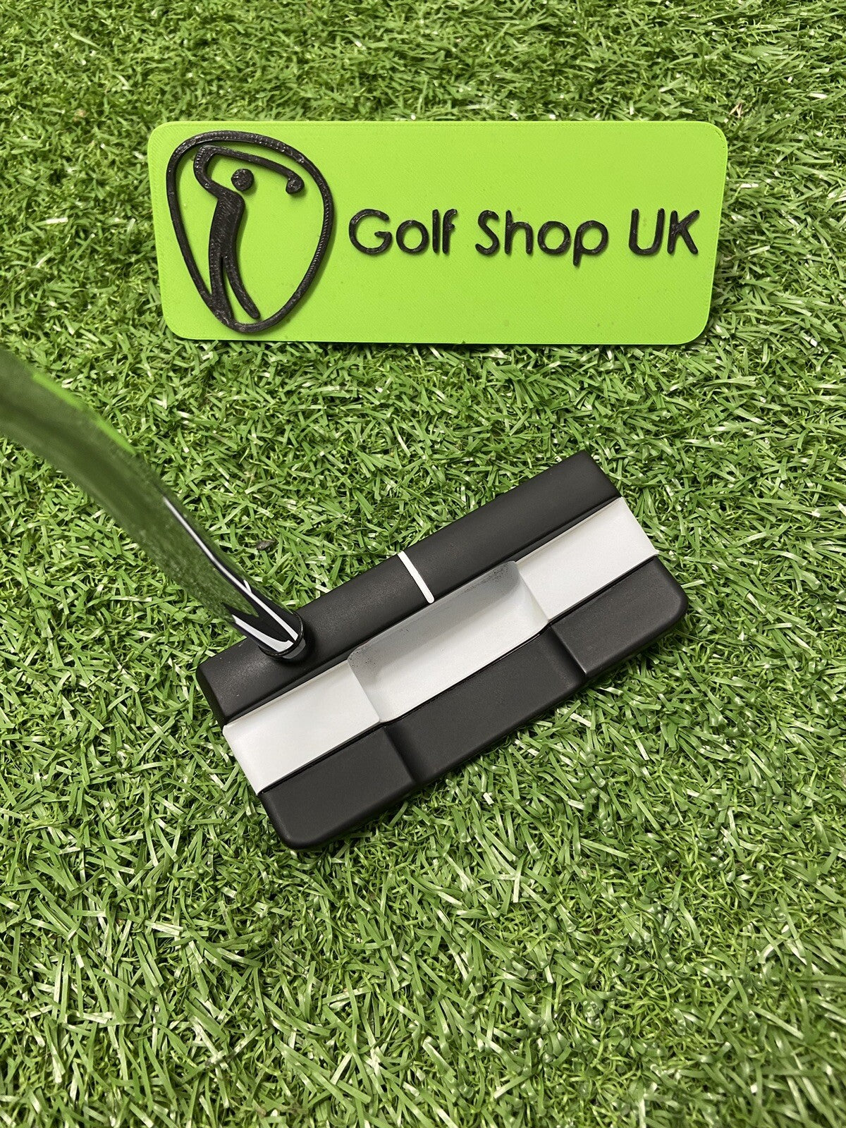 ODYSSEY WHITE HOT VERSA DOUBLE WIDE PUTTER 34”